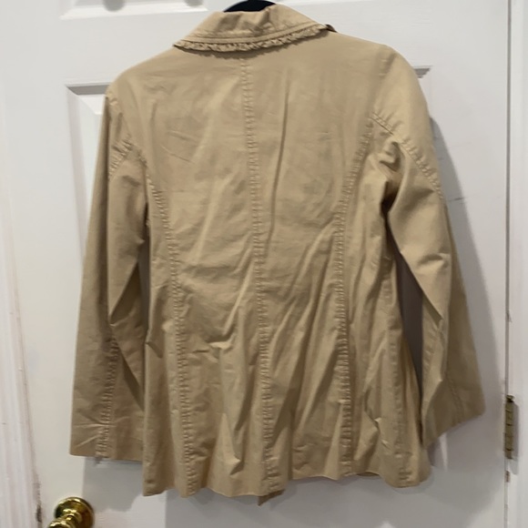 Jacket. - Picture 2 of 3